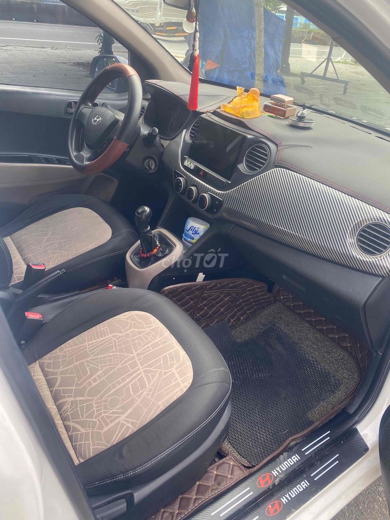 Hyundai Grand i10 2015 1.0 Base - 90000 km. Mua bán Ô tô tại Huyện Thăng Bình Quảng Nam được đăng bởi Công Minh hình 6