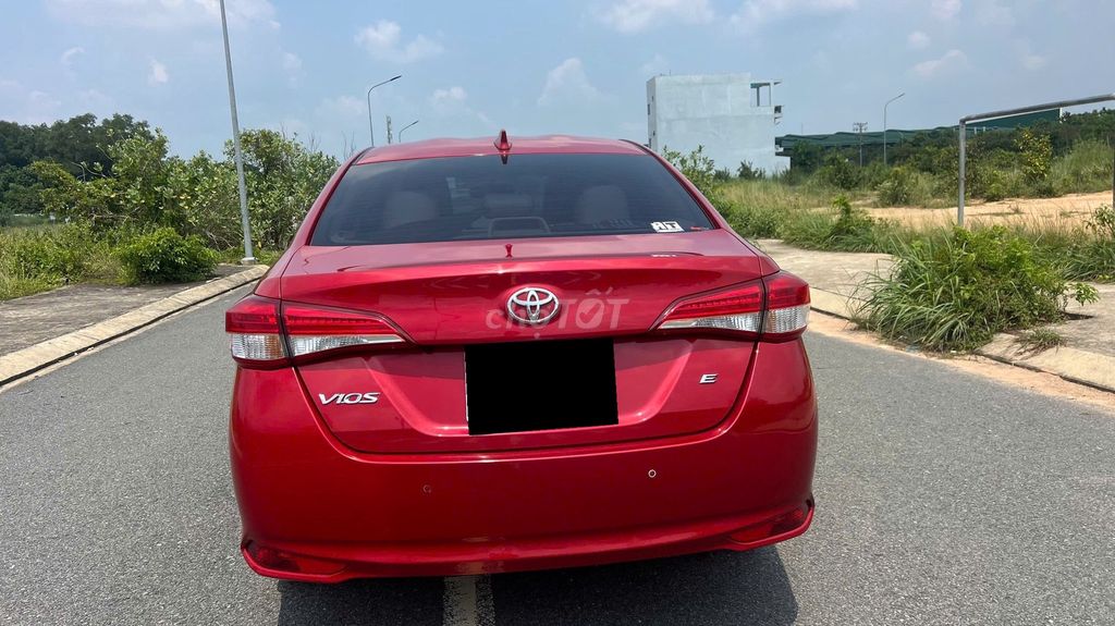 Bán Vios E CVT 2022 màu đỏ xịn. Mua bán Ô tô tại Quận Gò Vấp Tp Hồ Chí Minh được đăng bởi Xuân Trường hình 2