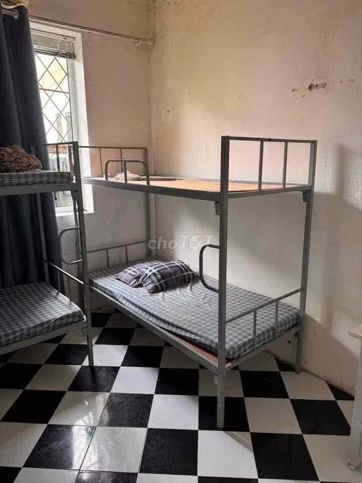 Tl giường tầng tặng đệm free ship lắp luôn. Mua bán Giường, chăn ga gối nệm tại Quận Thanh Xuân Hà Nội được đăng bởi Bông Bông hình 1