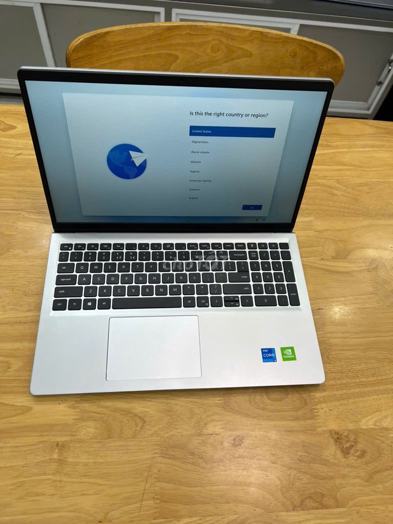 Dell Inspiron 3511 i5-1135G7 8GB 256G VGA MX350. Mua bán Laptop tại Thành phố Qui Nhơn Bình Định được đăng bởi NGỌC PHÚC LAPTOPS hình 1