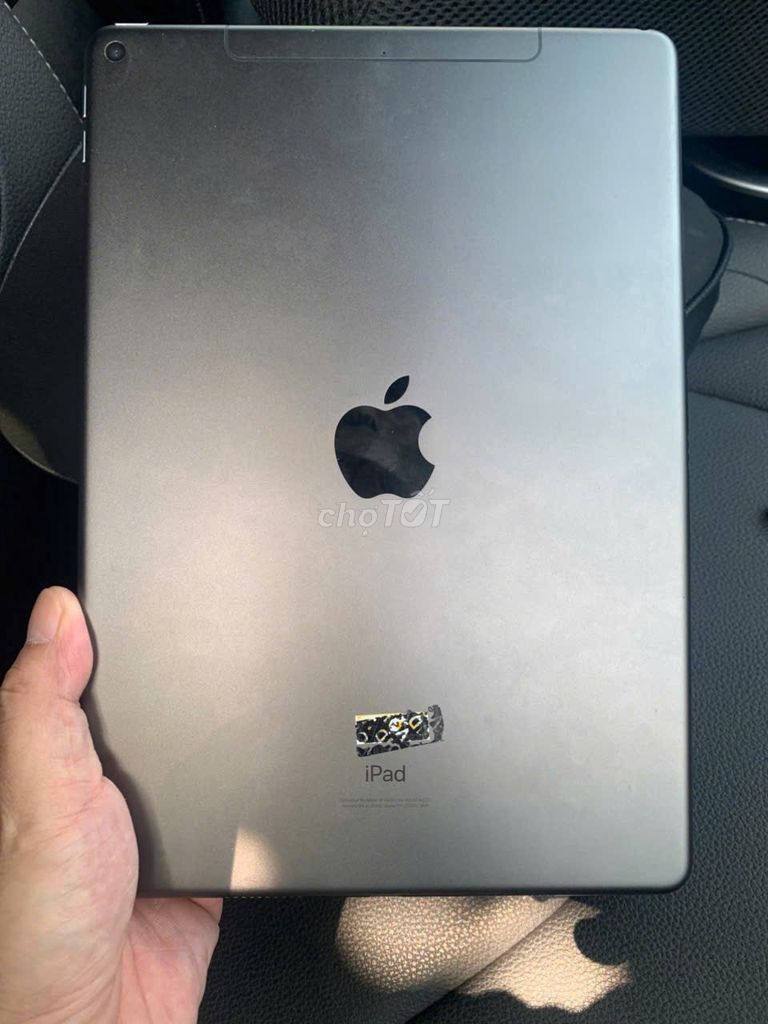 Apple iPad Air 3 64GB Xám Có SIM. Mua bán Máy tính bảng tại Quận 8 Tp Hồ Chí Minh được đăng bởi vu nghia hình 1
