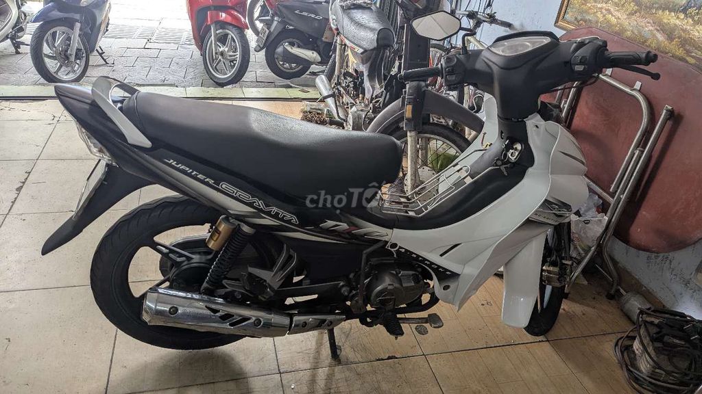 Yamaha Jupiter Gravita RC 2012 Бело-черный