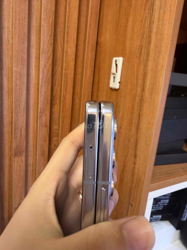 Samsung Z Fold5 512GB Tím Hàn Quốc. Mua bán Điện thoại tại Quận Cầu Giấy Hà Nội được đăng bởi Thanh Thoa hình 1