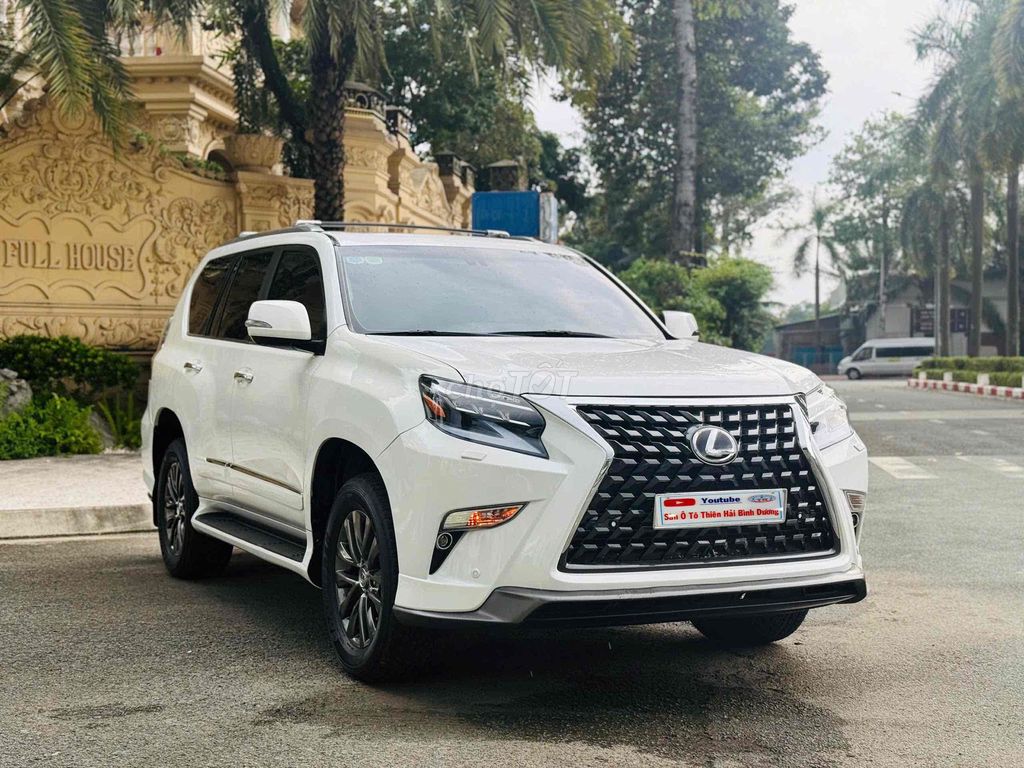 Lexus GX 460 up full model 2020 siêu mới rất đẹp. Mua bán Ô tô tại Thành phố Thủ Dầu Một Bình Dương được đăng bởi Dương Tuấn Anh hình 2