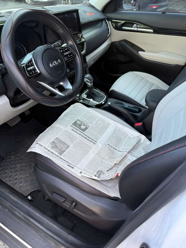 2023 Premium 1.6 AT - 12000 km. Mua bán Ô tô tại Huyện An Dương Hải Phòng được đăng bởi Mr Quý hình 13