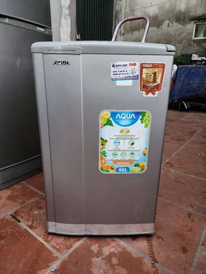 Thanh lý tủ lạnh AQUA 90lit
