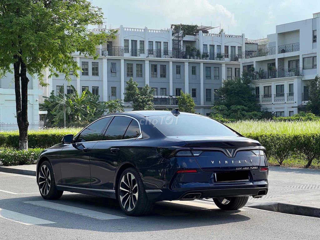 VinFast Lux A2.0 2020 Premium 2.0 AT - 50000 km. Mua bán Ô tô tại Quận Thanh Xuân Hà Nội được đăng bởi Cường Auto 266 hình 4