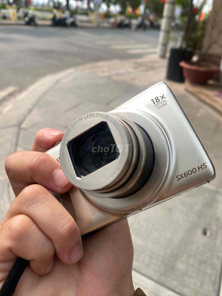 Canon SX600HS. Mua bán Máy ảnh, Máy quay tại Huyện Thới Lai Cần Thơ được đăng bởi Bán vì đam mê hình 1