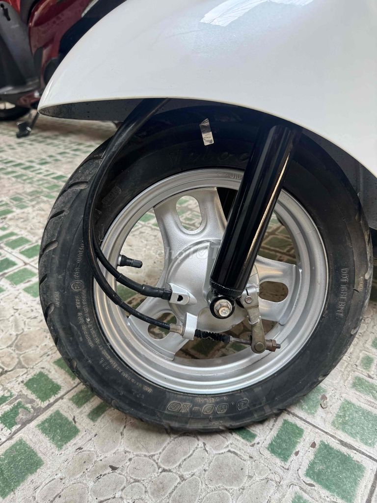 cần bán xe tay ga như hình. Mua bán Xe máy tại Quận Tân Bình Tp Hồ Chí Minh được đăng bởi Duong van thanh hình 7