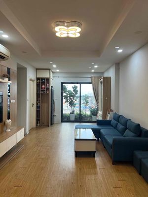 Cần bán chung cư Vạn phúc