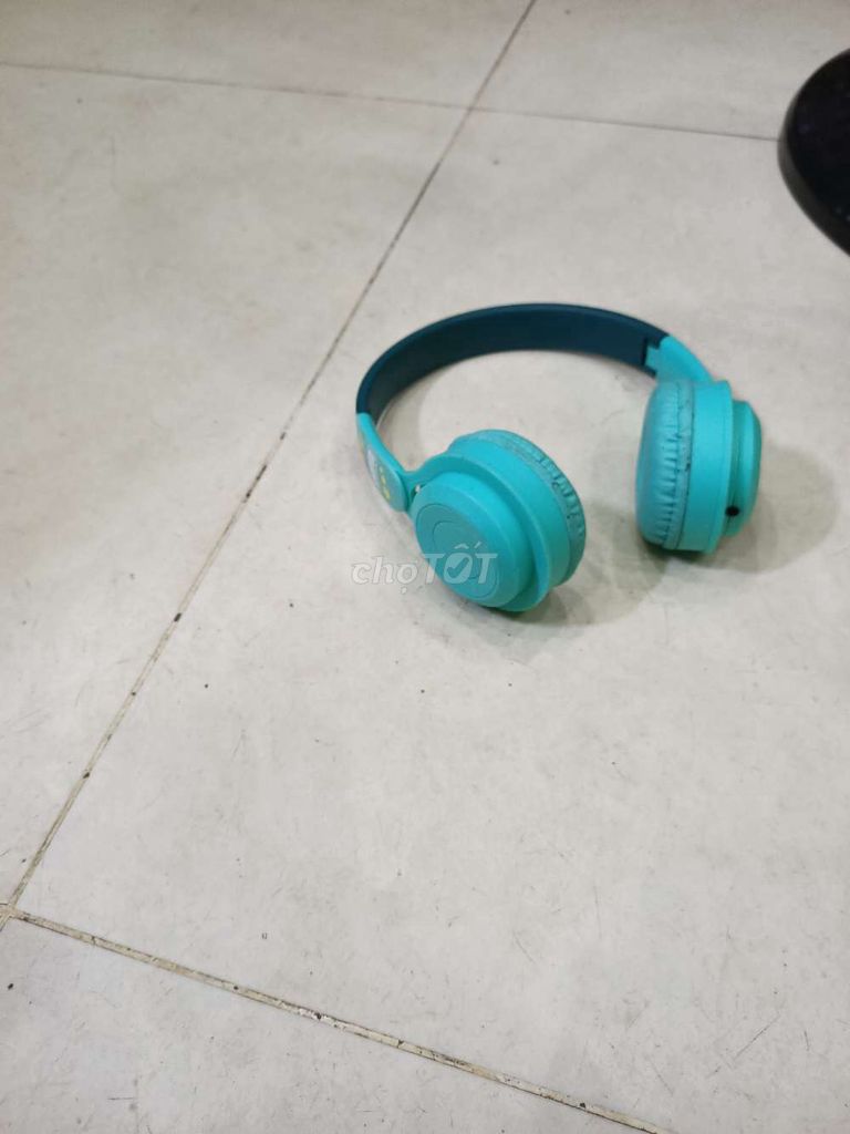 Tai nghe chụp tai Bluetooth Xanh ngọc Gấp gọn. Mua bán Tivi, Âm thanh tại Quận Cẩm Lệ Đà Nẵng được đăng bởi Hoàng Tôn hình 1