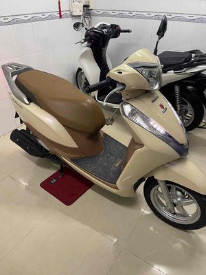 Honda Led 125 máy zin im xe đẹp ko lõi giá tốt. Mua bán Xe máy tại Thành phố Long Xuyên An Giang được đăng bởi Cầm Đồ Kiếng Văn