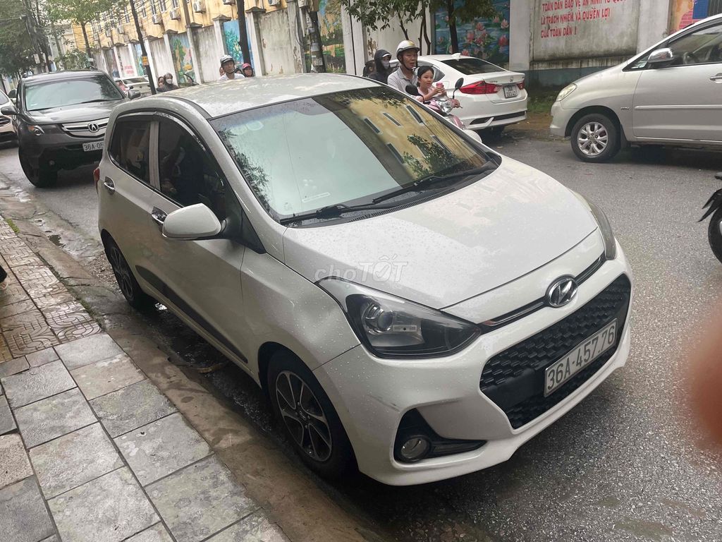 bán xe gia đình lên đời. Mua bán Ô tô tại Thành phố Thanh Hóa Thanh Hóa được đăng bởi Tiến hình 4