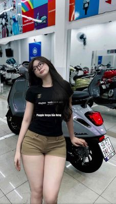 Vespa 2022 Xám so mămg Ánh hồng  chính chủ. Mua bán Xe máy tại Quận Phú Nhuận Tp Hồ Chí Minh được đăng bởi VESPA  PIAGGIO BẢO HƯNG Vespa cũ trả góp 