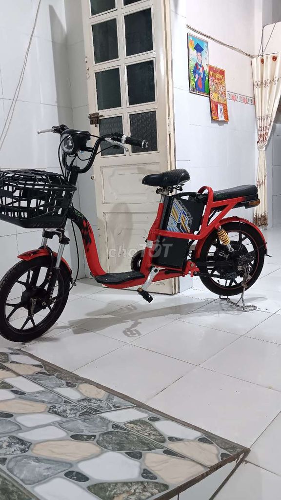Xe đạp điện màu Đỏ. Mua bán Xe điện tại Huyện Hòa Thành Tây Ninh được đăng bởi thaonguyen hình 4