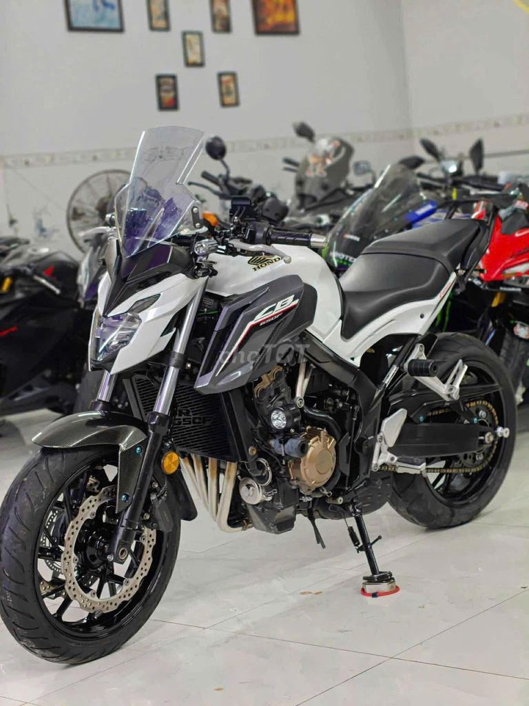 🏷️Honda CB650F🏷️ Biển 83 Đate 2018 Chính chủ. Mua bán Xe máy tại Quận 5 Tp Hồ Chí Minh được đăng bởi Xe Máy Vinh hình 3