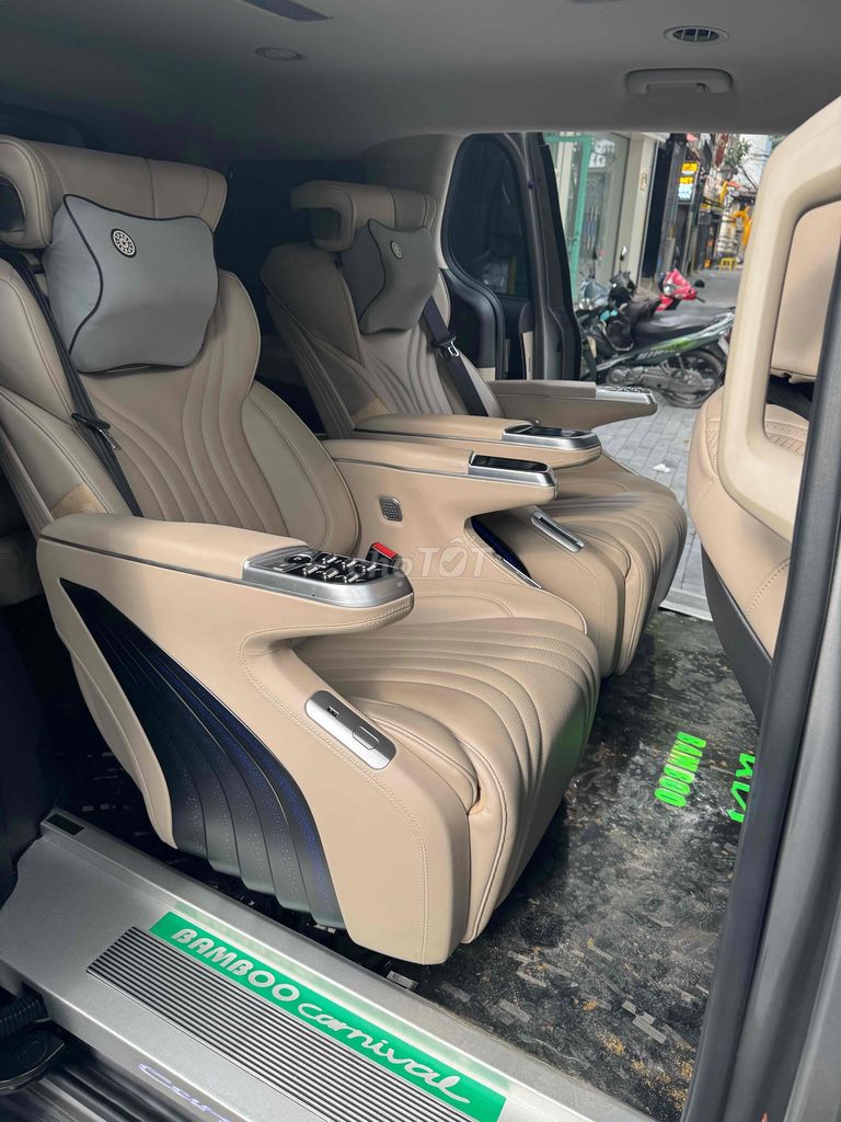 Kia Carnival 2022 2.2D Premium 8 chỗ - 48000 km. Mua bán Ô tô tại Thành phố Thủ Dầu Một Bình Dương được đăng bởi chung hình 9