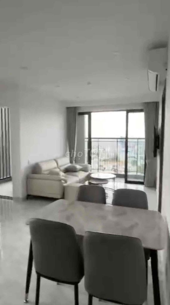 🔥 Квартира Vista Residence в центре Хоа Кыонг – 82м² – вид на фейерверк