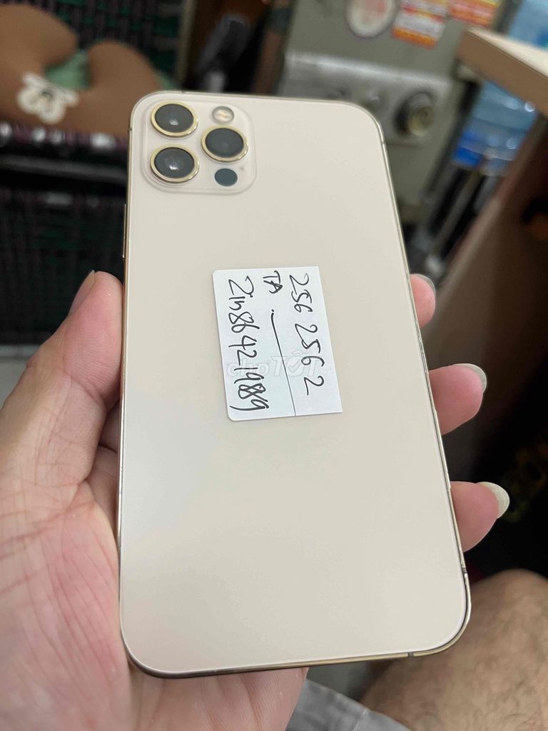 Apple iPhone 12 Pro 256GB main zin. bao mở check. Mua bán Điện thoại tại Quận Thanh Xuân Hà Nội được đăng bởi Mr Chiến hình 1