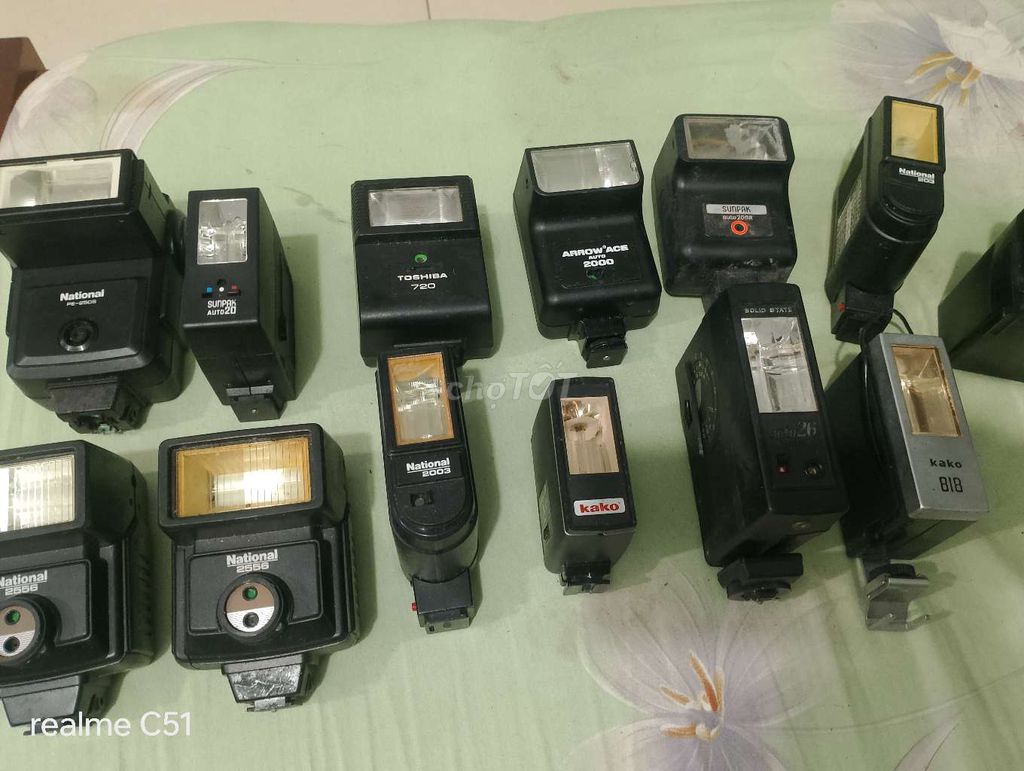 Đèn flash National Đen. Mua bán Máy ảnh, Máy quay tại Quận Cái Răng Cần Thơ được đăng bởi Truongbakhan hình 1