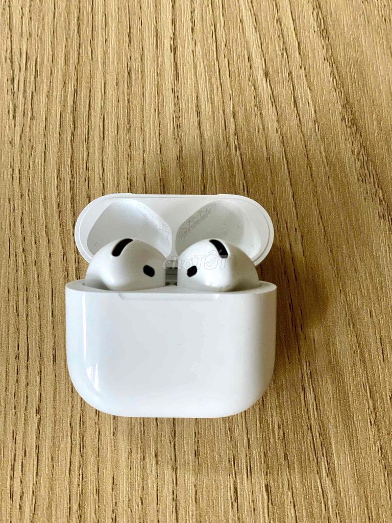 Tai nghe Apple AirPods 4 Trắng Không ANC. Mua bán Tivi, Âm thanh tại Huyện Cái Bè Tiền Giang được đăng bởi Võ Minh Luân hình 1