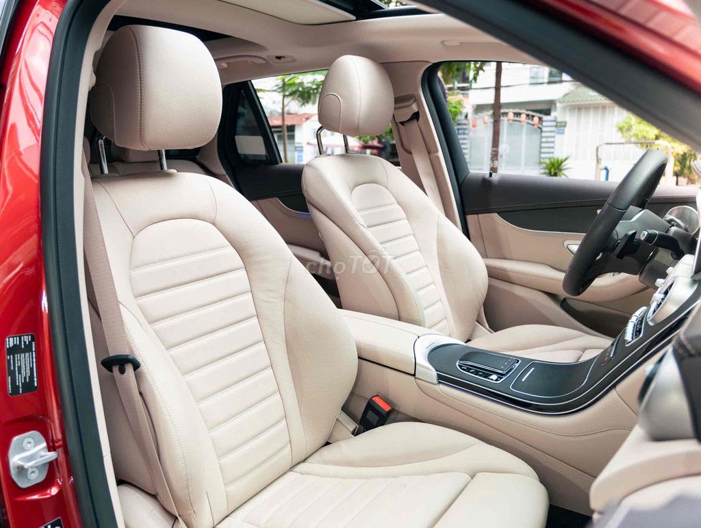 LONG ANH AUTO về MERCEDES GLC300 4Matic 2020 cọp 👍. Mua bán Ô tô tại Quận 7 Tp Hồ Chí Minh được đăng bởi LongAnh AuTo  hình 15