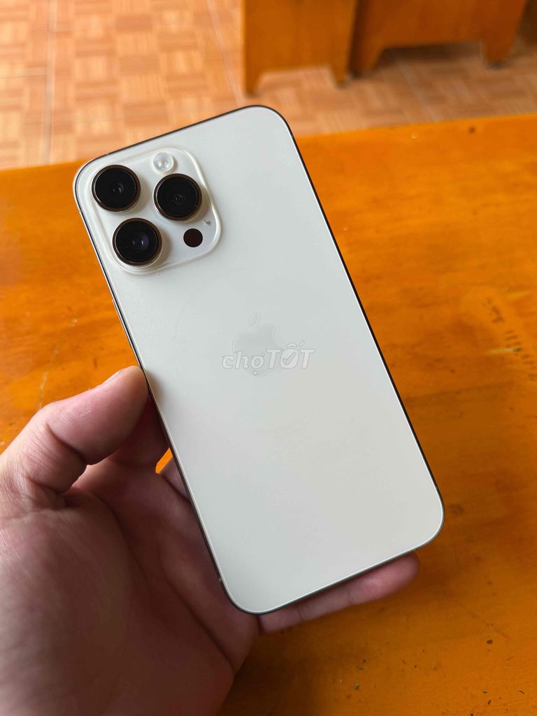 iPhone 14 Pro Max 256GB Vàng LL/A. Mua bán Điện thoại tại Thành phố Đà Lạt Lâm Đồng được đăng bởi LỘC ĐÀ LẠT hình 1