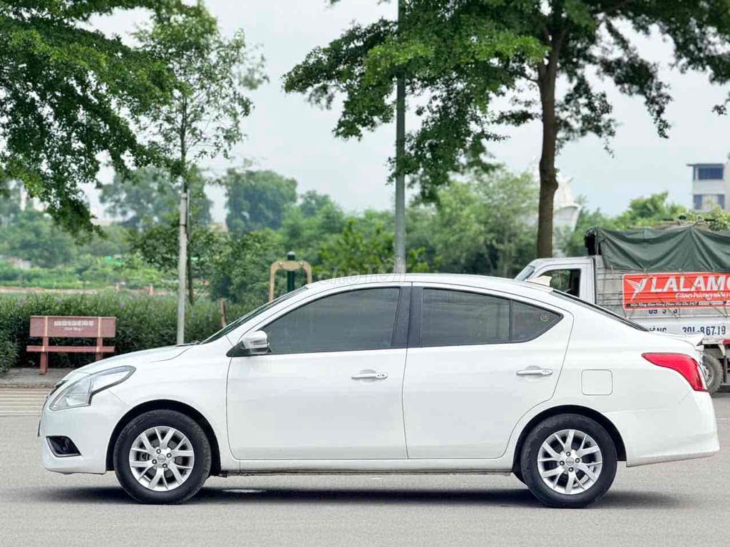 Nissan Sunny 2019 XV Premium - 80000 km. Mua bán Ô tô tại Quận Hoàng Mai Hà Nội được đăng bởi nguyễn khang hình 18