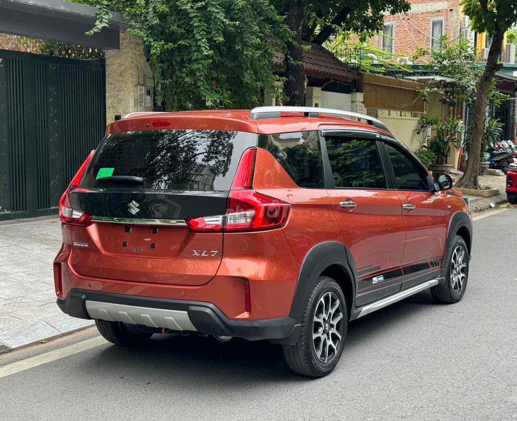 Suzuki XL 7 2022 GLX AT - 53621 km. Mua bán Ô tô tại Quận Cầu Giấy Hà Nội được đăng bởi Tuấn hình 3