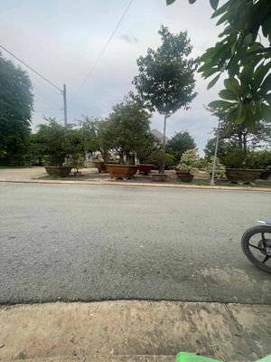 khu dân cư làng sen việt nam