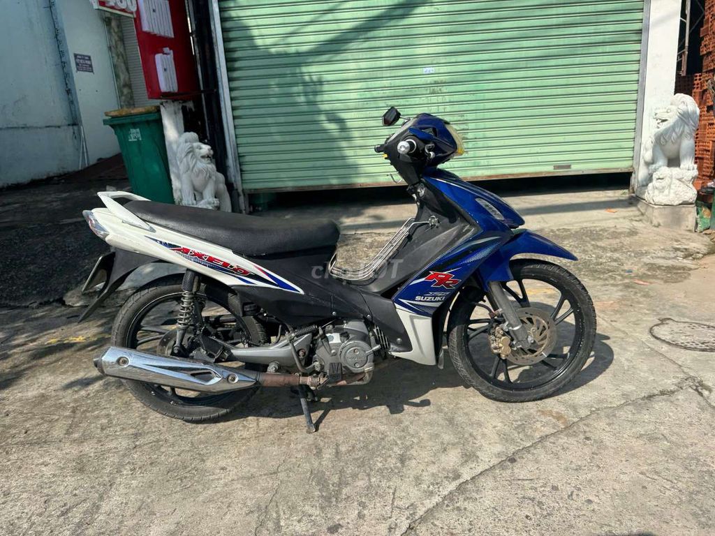 Suzuki Axelo Xanh Xe số