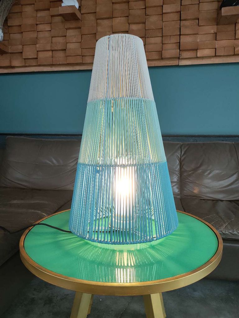 Đèn trang trí hàng thủ công 67cm . Mua bán Đèn tại Thành phố Thủ Đức Tp Hồ Chí Minh được đăng bởi Thực Phẩm Tuấn Ngọc hình 1