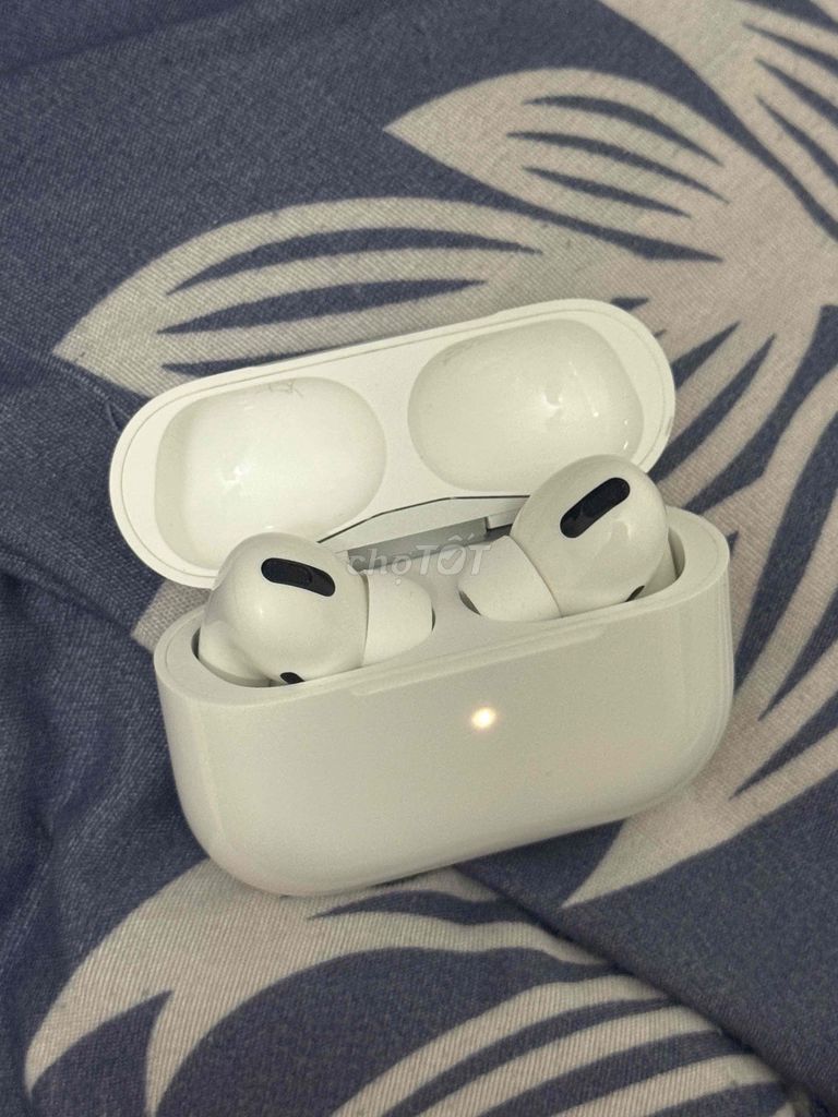 Apple AirPods Pro 1 Trắng Đã sử dụng. Mua bán Tivi, Âm thanh tại Quận Ba Đình Hà Nội được đăng bởi Nguyen An hình 1