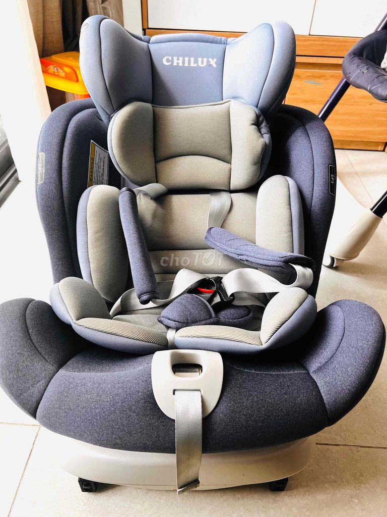 Ghế ô tô trẻ em Chilux Xám. Mua bán Mẹ và bé tại Thành phố Thủ Đức Tp Hồ Chí Minh được đăng bởi Tra hình 1