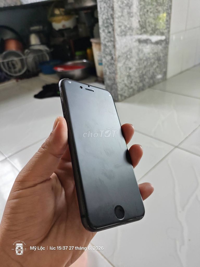 Apple iPhone 8 Đen Đã sử dụng. Mua bán Điện thoại tại Thành phố Tân An Long An được đăng bởi Hội Đồ Điện Tử hình 1