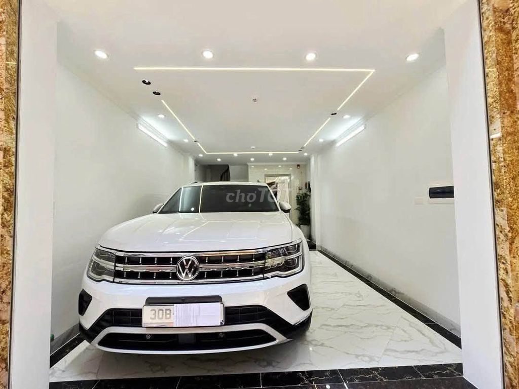 Продам 7-этажный дом с лифтом, избегание автомобилей, 34 м2, 16,5 млрд