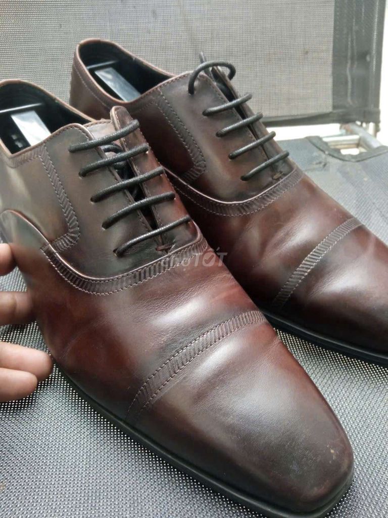Size 39 + 40. Giày tây Altitude Pedro Nam Da Nâu. Mua bán Giày dép tại Quận 8 Tp Hồ Chí Minh được đăng bởi Lĩng Nguyễn  hình 1
