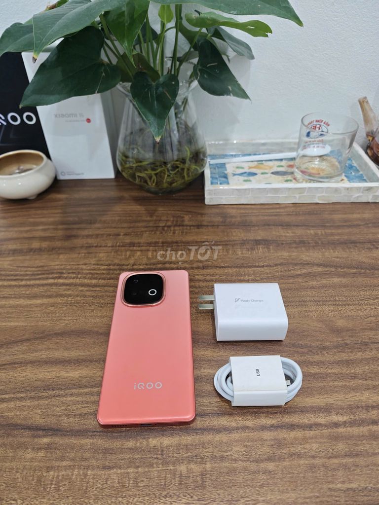Vivo IQOO Z10 Turbo 5G 12/256 sạc 80w có ship COD. Mua bán Điện thoại tại Quận Hoàng Mai Hà Nội được đăng bởi Trần Ngọc Hiếu hình 1