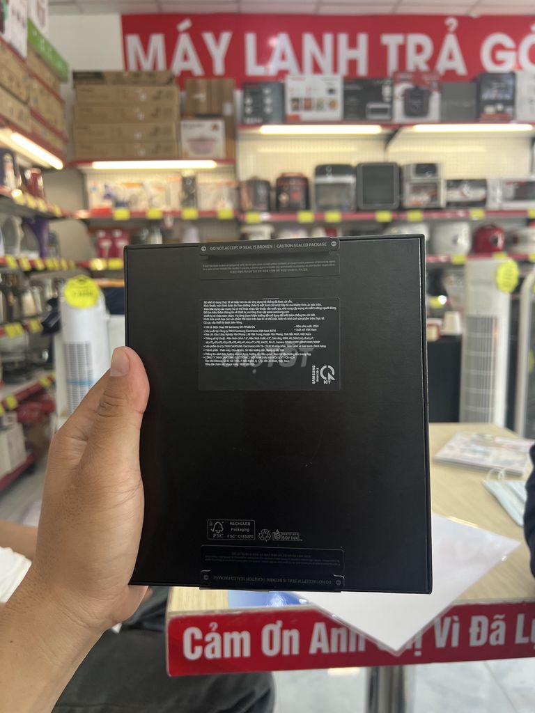 Cần ra 1 em Samsung Galaxy Z Fold 6 màu xám 256Gb. Mua bán Điện thoại tại Thành phố Sa Đéc Đồng Tháp được đăng bởi Phuc Thien hình 5