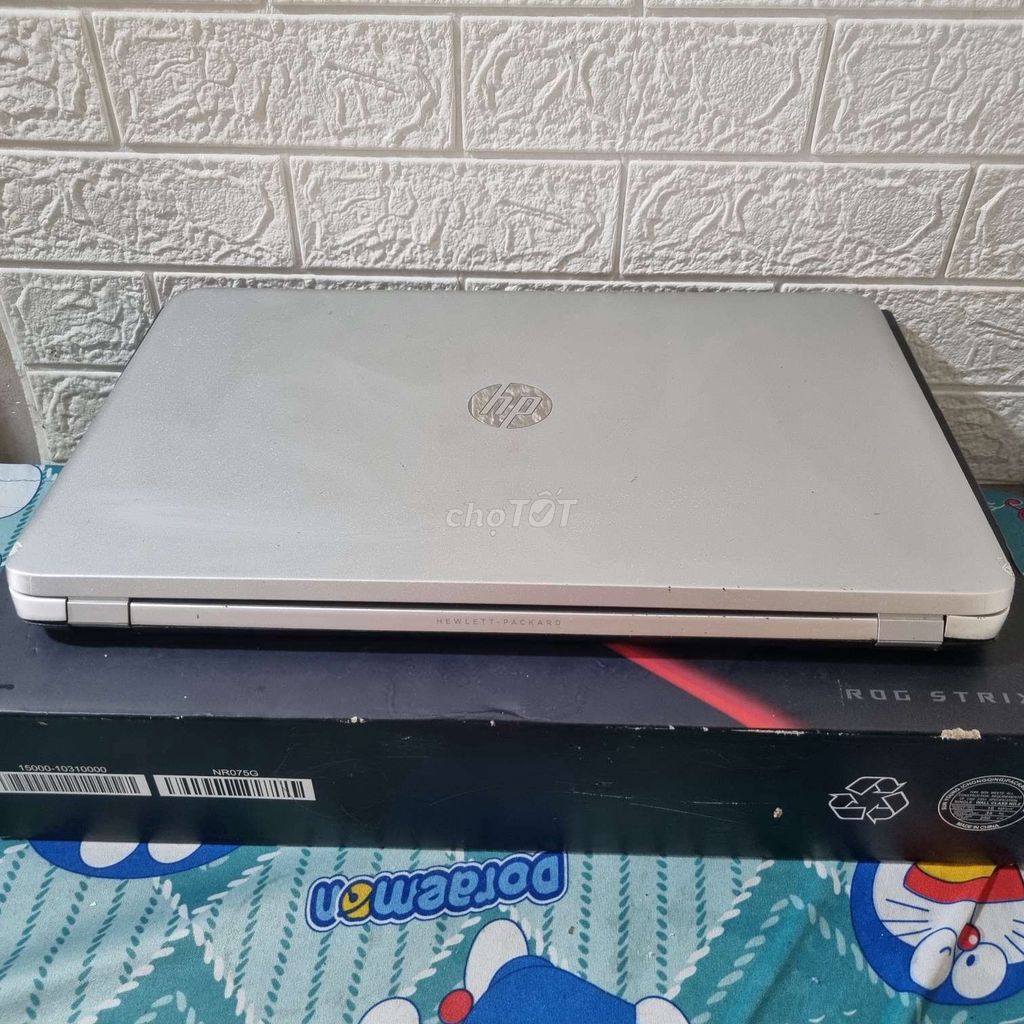 HP envy 17 vỏ nhôm bạc i7-4MQ 8cpu