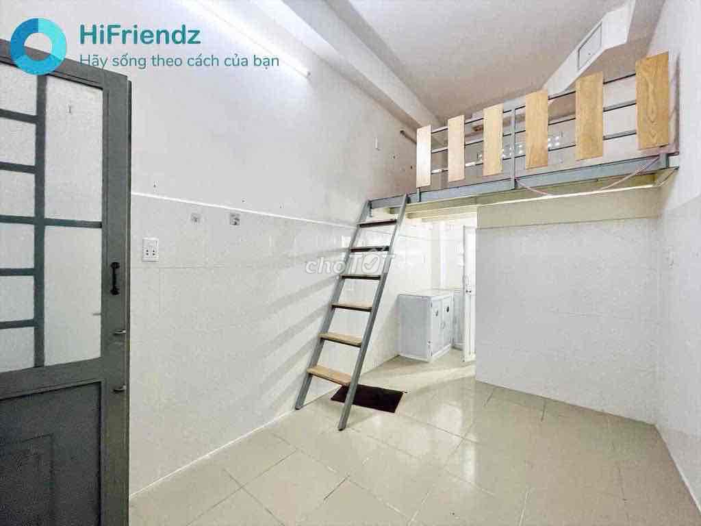 Duplex Gác Cao - Ngay Ngã Tư Hàng Xanh, Chợ - Ở Được 3 Người 3 Xe