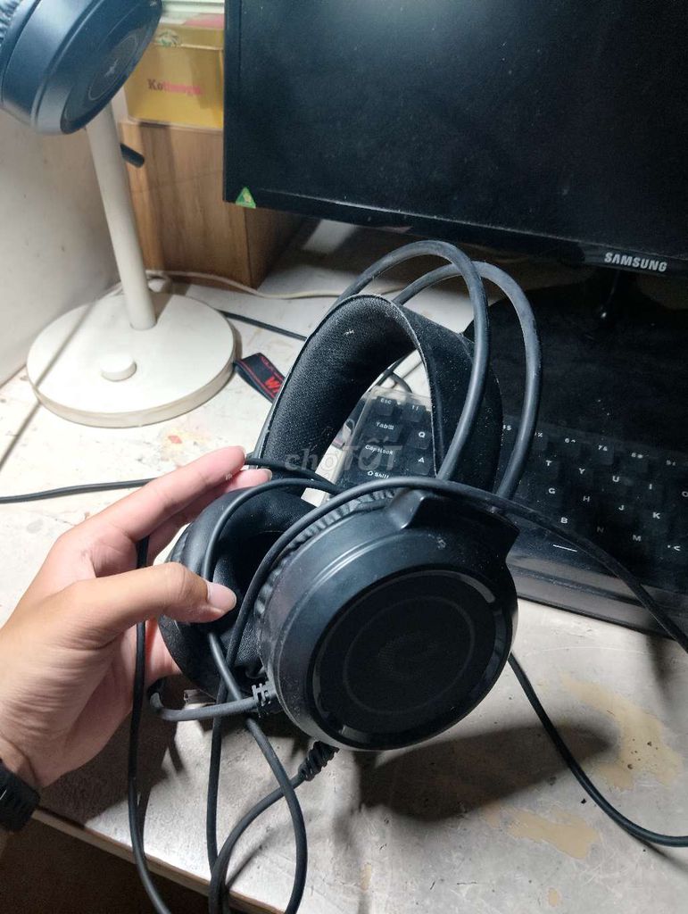 Tai nghe gaming Đen Đã sử dụng. Mua bán Tivi, Âm thanh tại Quận 4 Tp Hồ Chí Minh được đăng bởi Phạm Hoàng Khánh Đăng hình 1