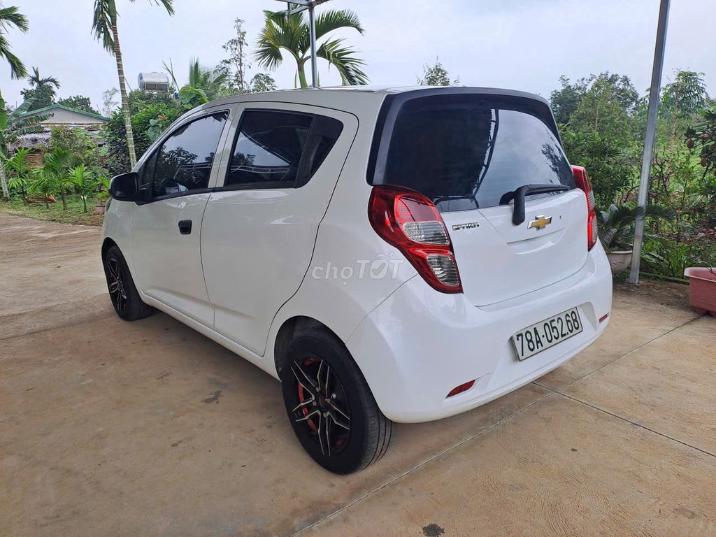 Chevrolet Spark Trắng 19547 km. Mua bán Ô tô tại Huyện Ea Kar Đắk Lắk được đăng bởi Nguyễn Mạnh  hình 2