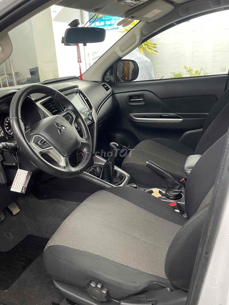 TRITON MT 2 CAU XE MOI CHAY 38 NGHIN CAY. Mua bán Ô tô tại Huyện Đức Trọng Lâm Đồng được đăng bởi SALON ÔTÔ HOÀ THẮNG  hình 4