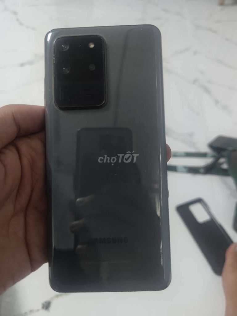 Samsung Galaxy S20 Ultra 5G Xám. Mua bán Điện thoại tại Huyện Hóc Môn Tp Hồ Chí Minh được đăng bởi nguyễn ngọc tú hình 1