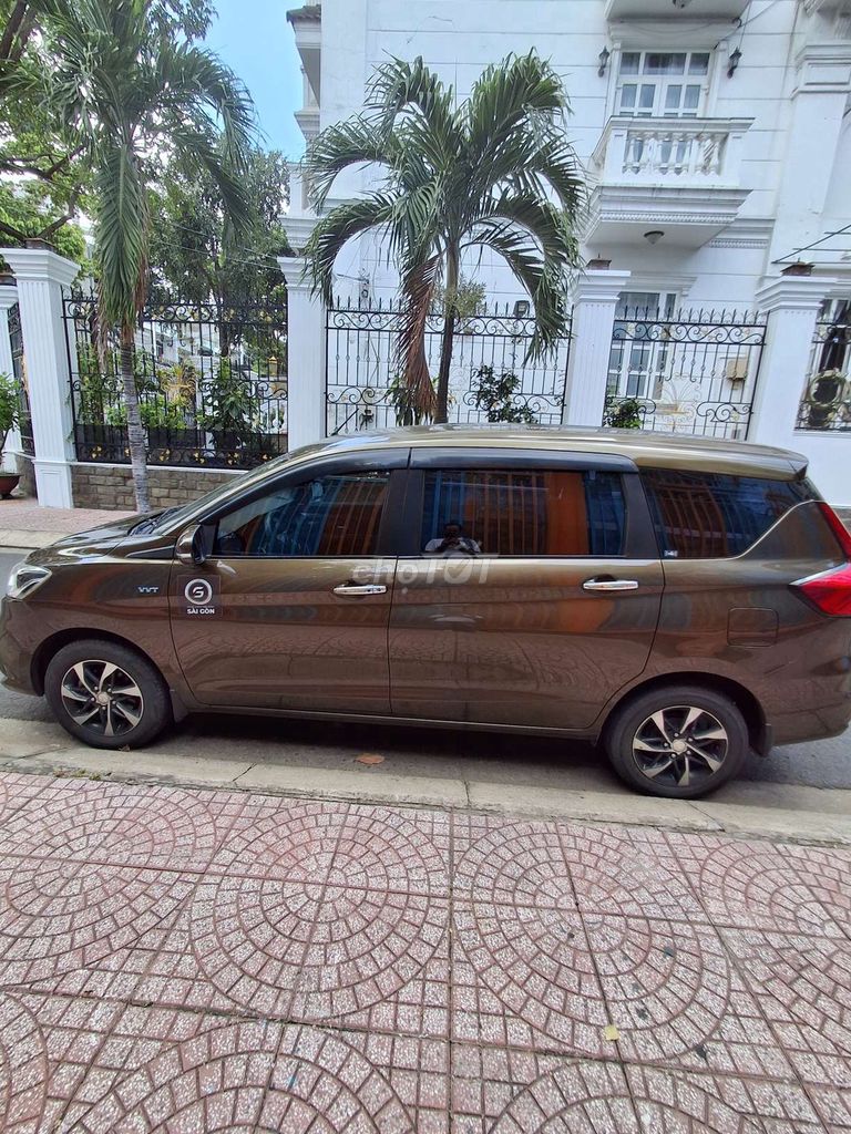 2022 hybrid AT - 80000 km. Mua bán Ô tô tại Quận 11 Tp Hồ Chí Minh được đăng bởi Văn Minh hình 4