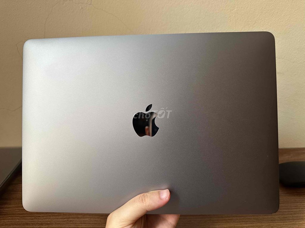 Apple Macbook Pro 2017 i5 13 inch 8GB/256GB. Mua bán Laptop tại Quận Hai Bà Trưng Hà Nội được đăng bởi Ranchu hình 1