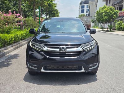 Honda CR V 2018 L - 9 vạn km một chủ siêu chất. Mua bán Ô tô tại Quận Long Biên Hà Nội được đăng bởi Mr. Đại mua bán ô tô