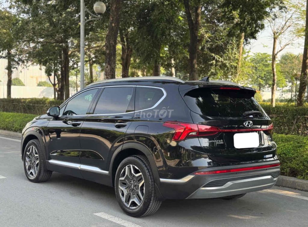 Hyundai Santa Fe 2024 2.2 full Dầu - 19.000km-Vip. Mua bán Ô tô tại Quận Đống Đa Hà Nội được đăng bởi TRUNG HIẾU AUTO hình 5