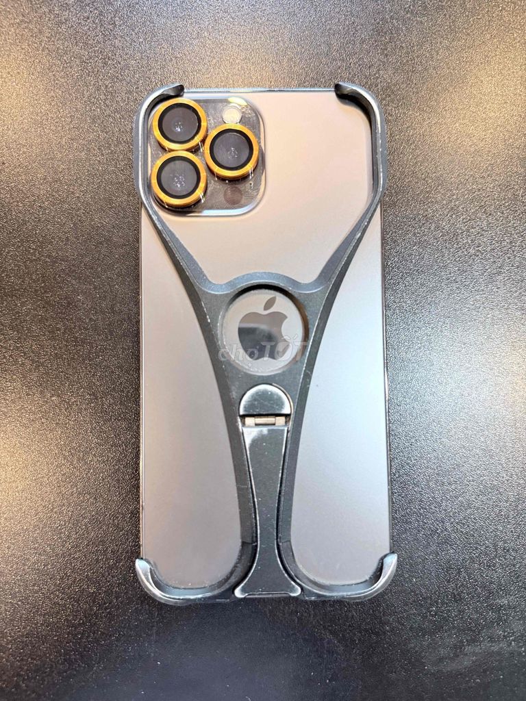 Apple iPhone 13 Pro Max Xám. Mua bán Điện thoại tại Quận Hải Châu Đà Nẵng được đăng bởi Việt Quốc hình 1